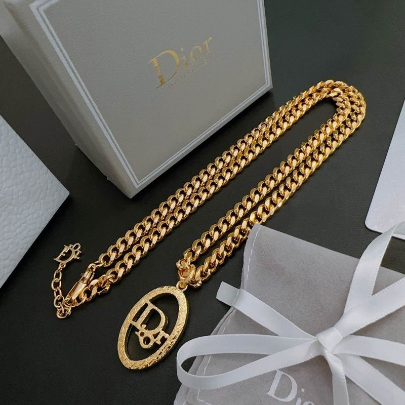 Dior Necklace 04lyr147